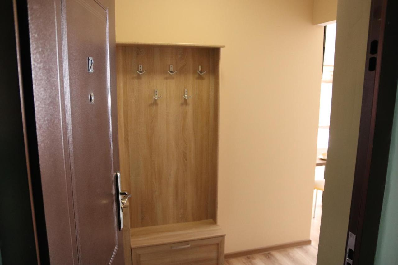 Roza Pustyni Apartment Хшанов Екстериор снимка