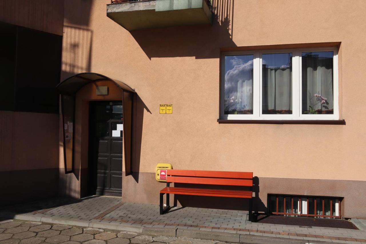 Roza Pustyni Apartment Хшанов Екстериор снимка